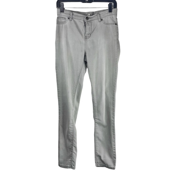 CHEROKEE Women’s Grey Skinny Jeans Perfectly Worn In Zero Imperfections Size 14 - Picture 1 of 5